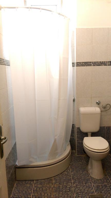 Apartments & Rooms Little Rock Mostar Rum bild